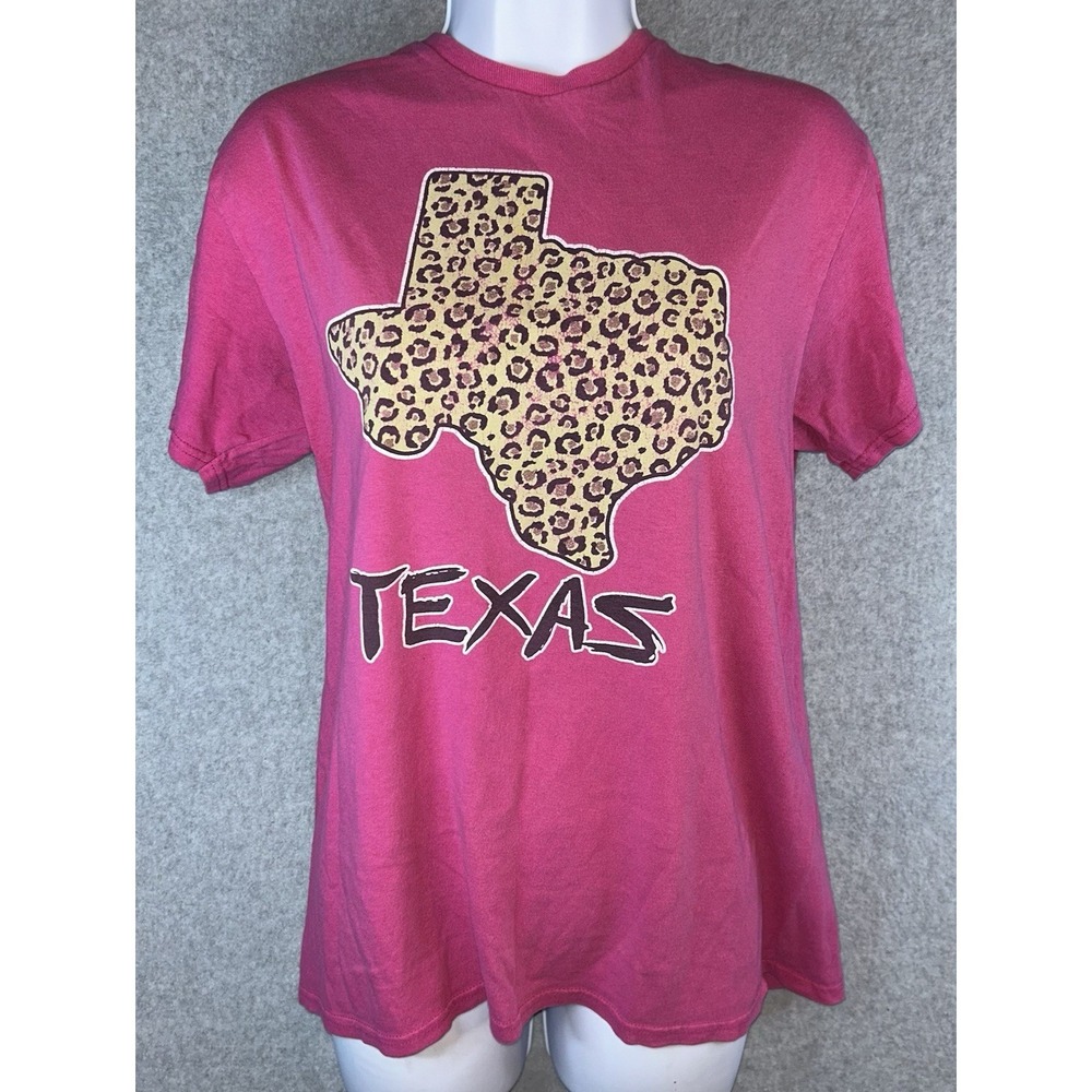 Vintage Texas Leopard Print Graphic T Shirt Pink Women Medium Delta Pro Weight